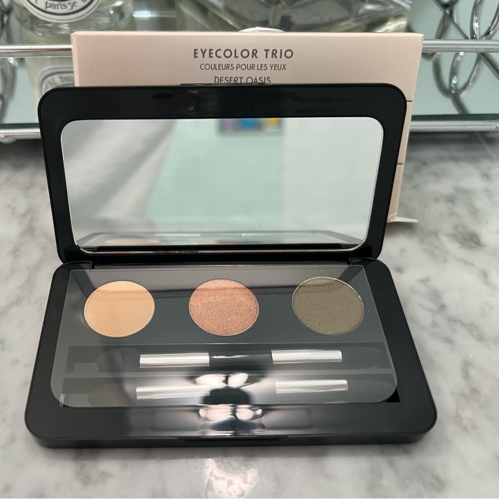 Merle Norman Eyecolor Trio - Desert Oasis Palette - Picture 2 of 5